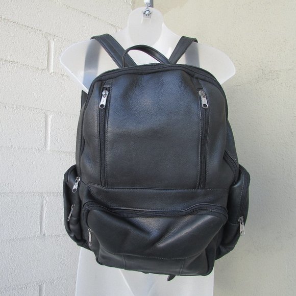 Black leather unisex backpack 16\